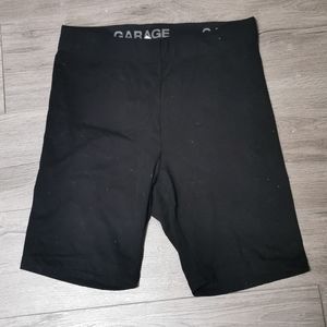 Garage biker shorts